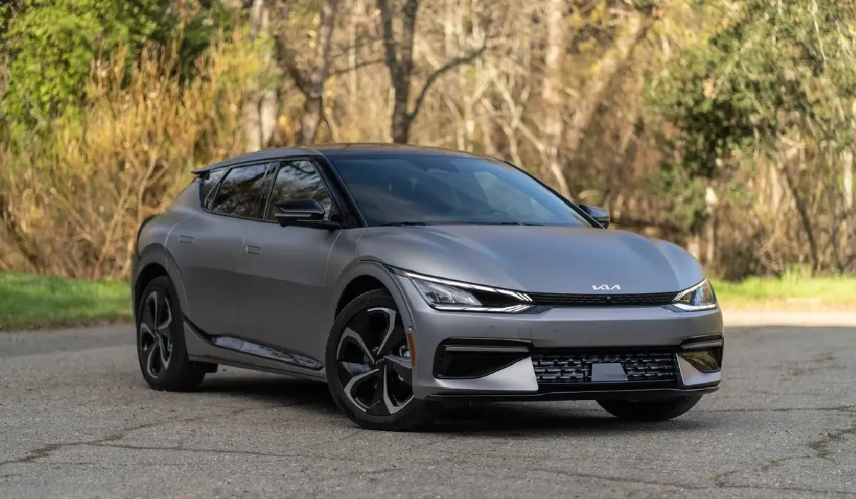 Kia - EV6 GT Line AWD - Luxury Car Rentals - Preowned Luxury Car - Exclusive Concierge Club.webp